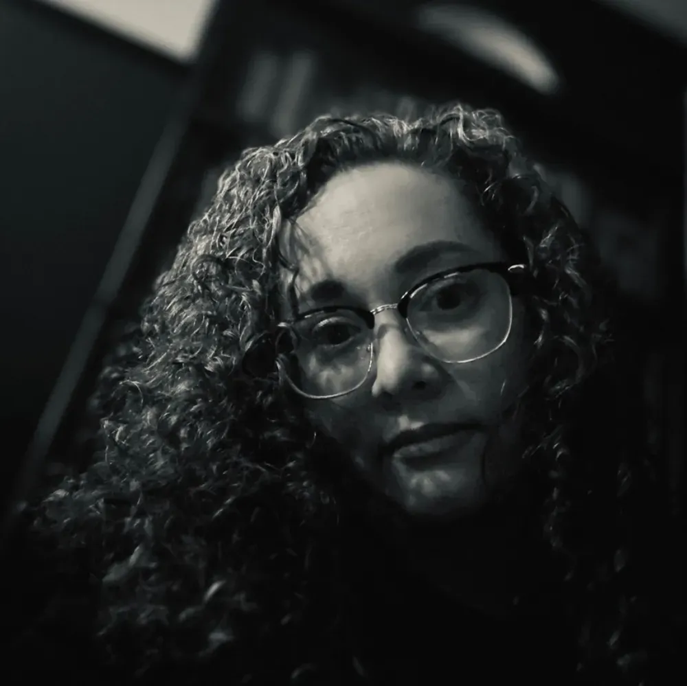 Teresa Trencher Headshot